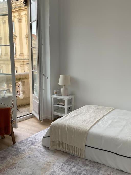 Grand Balcon Place Des Terreaux Lyon Exterior photo